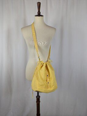 Carpetbags of America Vintage 90s Purse Drawstring Hobo Bag Yellow Crossbody NEW
